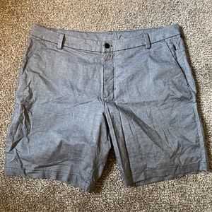 Lululemon Commission Short  Qwick Oxford 9"